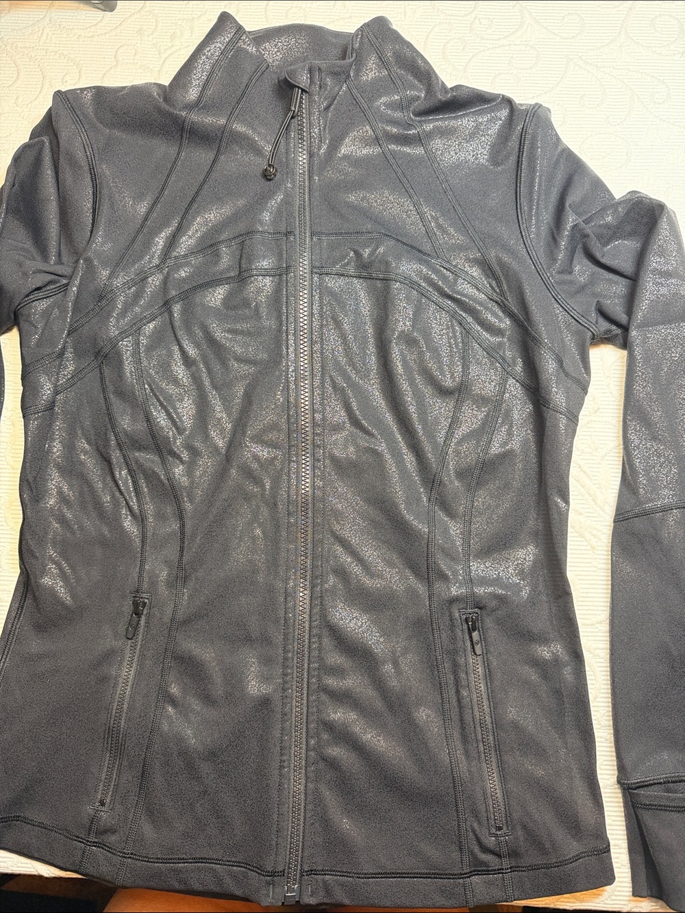 lululemon Define shine Matte Shimmer. Foil. On the Move.  Full-Zip  Jacket. 12 - Picture 2 of 14